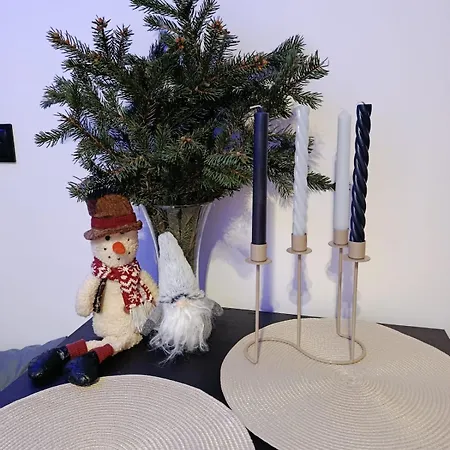 Apartmán W Lomiankach Warszawa *